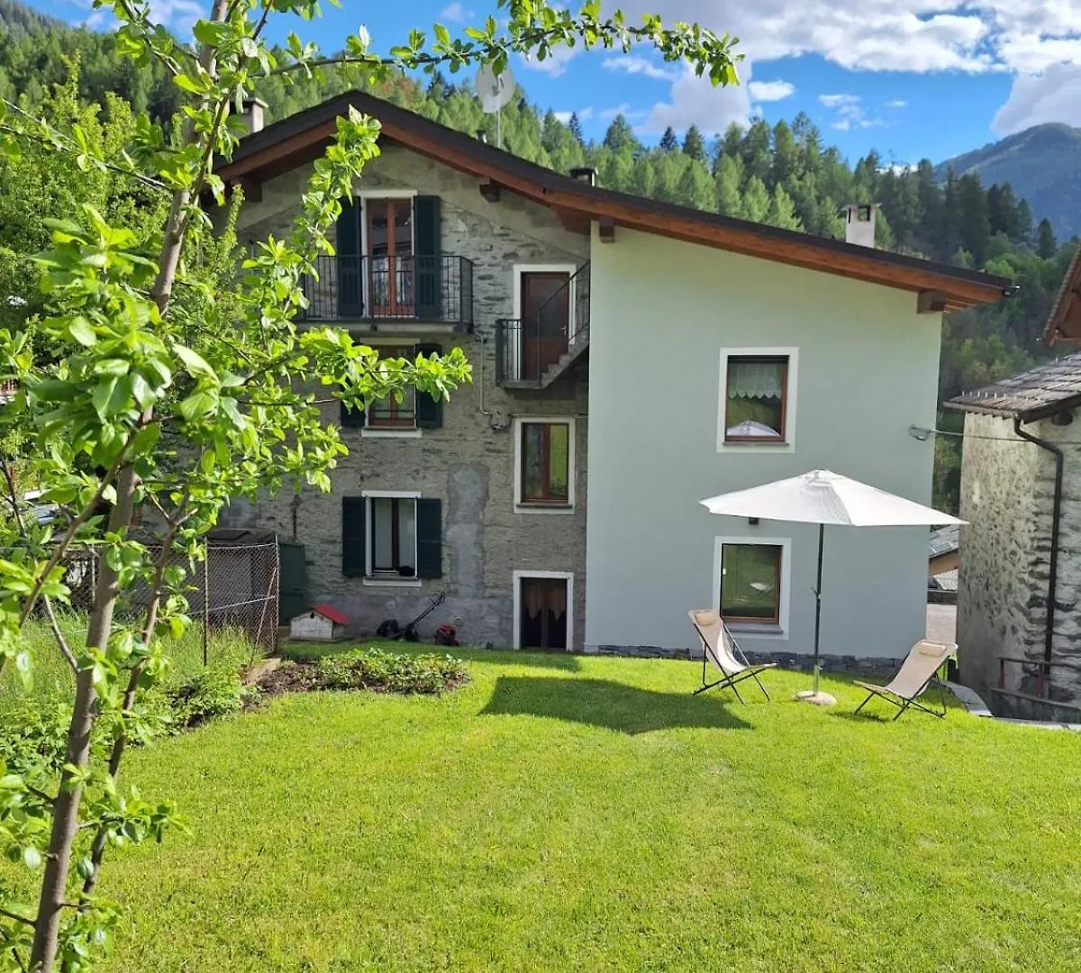 Appartamento Ca' Battaglia Chiesa in Valmalenco Apartment